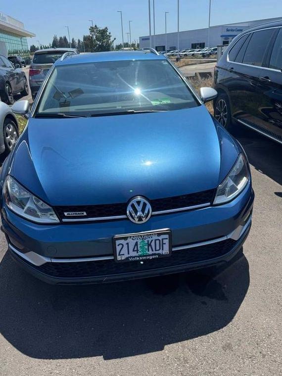 VOLKSWAGEN GOLF ALLTRACK 2017 3VWH17AU8HM529941 image